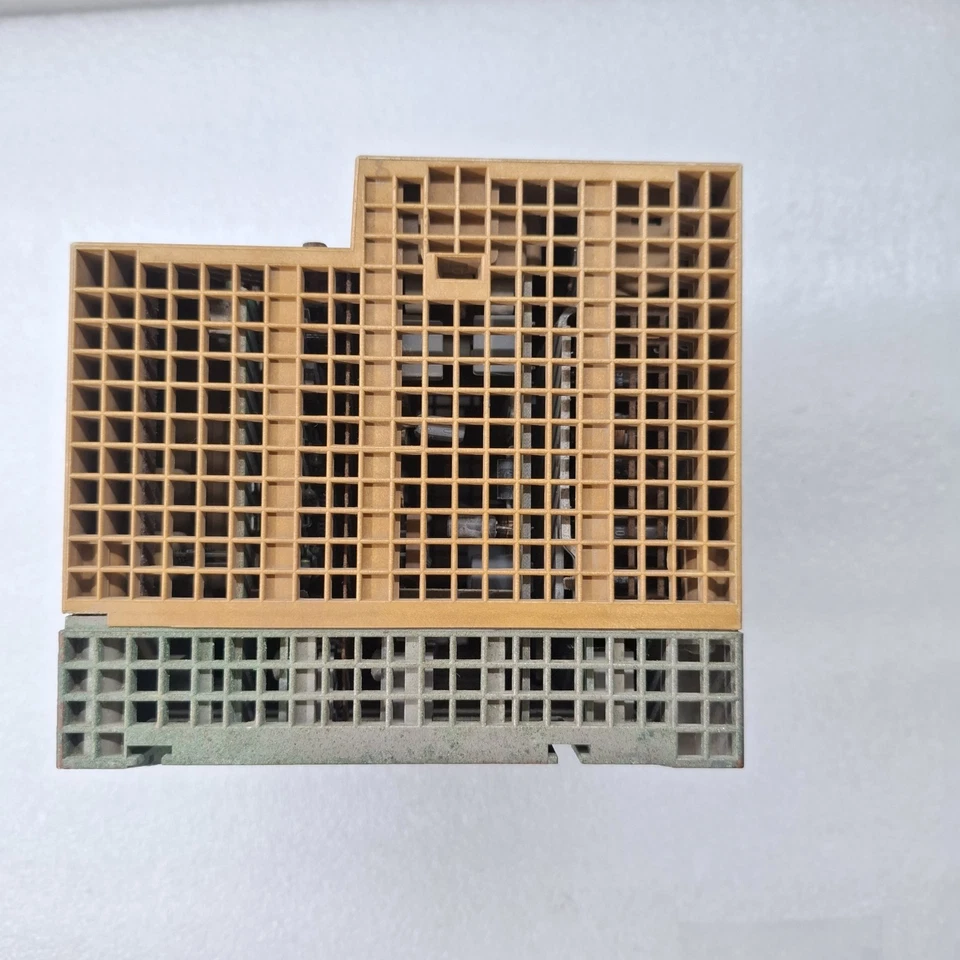 SIEMENS SIMATIC S5-95U 6ES5 095-8MA03 CPU 6ES50958MA03 SIMATIC S5 95U (USED)